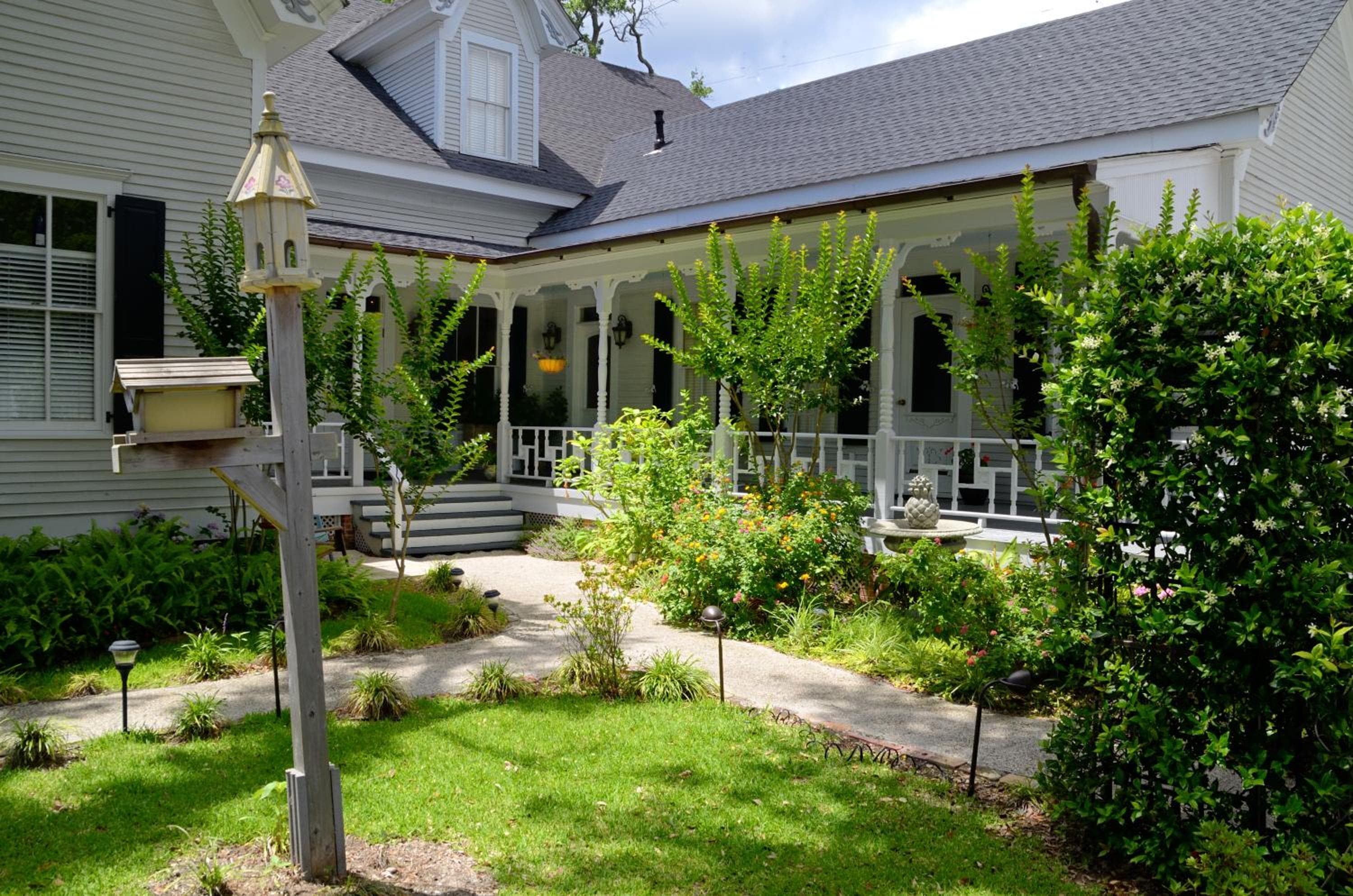 Grand Magnolia Ballroom & Suites, wedding venue in Pascagoula, United States