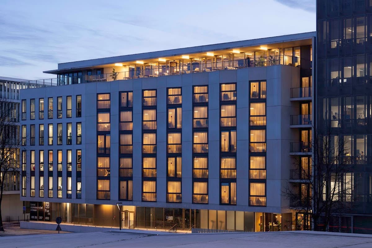 Hôtel 56 - Bordeaux Centre Gare Saint Jean: destination wedding venue in 33800 Bordeaux, France