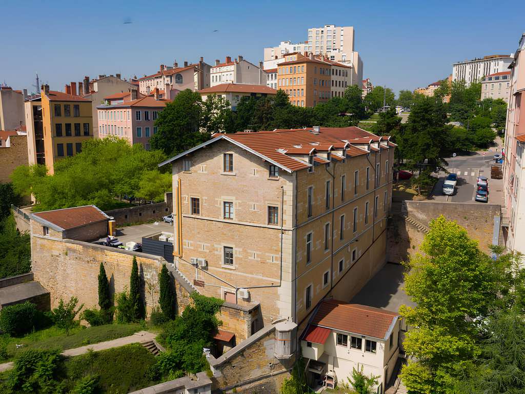 Hôtel Fort St Laurent Lyon - Handwritten Collection: destination wedding venue in 69001 Lyon, France