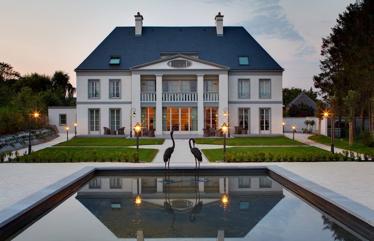 Hôtel La Ramade Avranches: destination wedding venue in 50300 Avranches, France