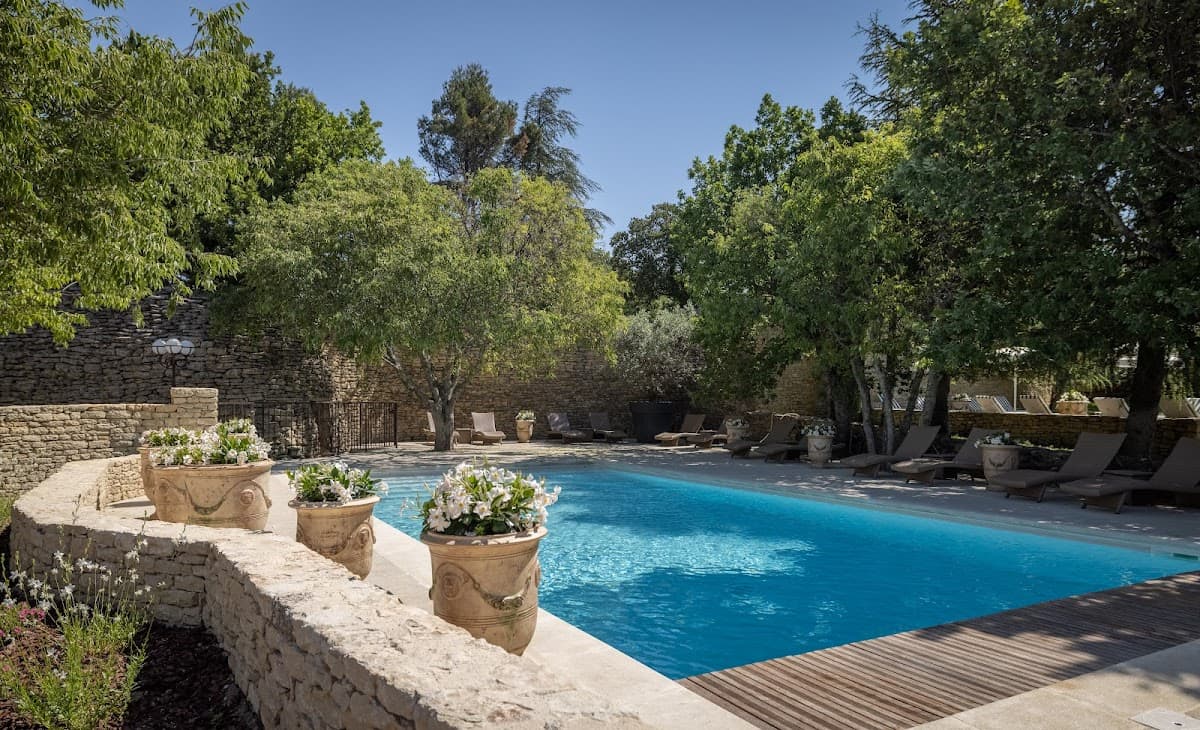 Hôtel Le Jas de Gordes: destination wedding venue in 84200 Gordes, France