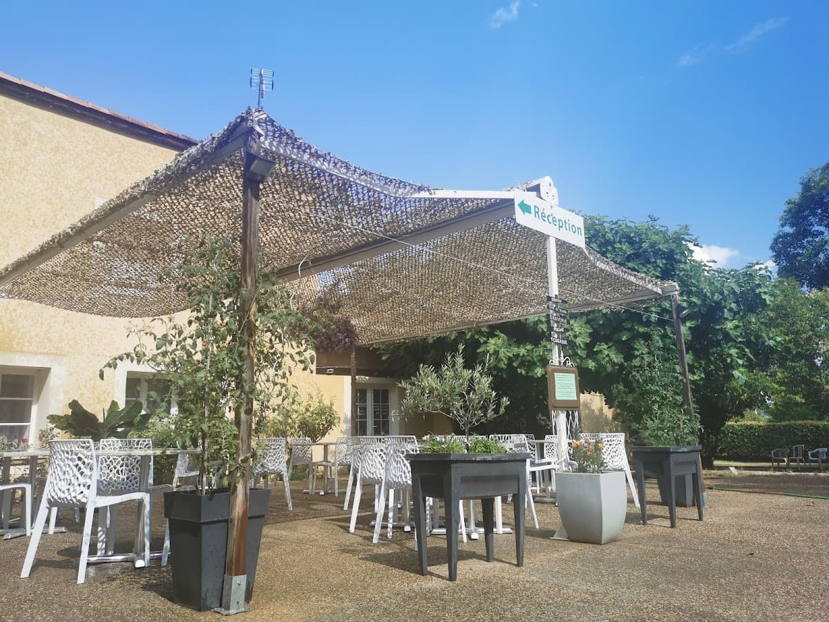 Hôtel le Mas des Quintrands: destination wedding venue in 04100 Manosque, France