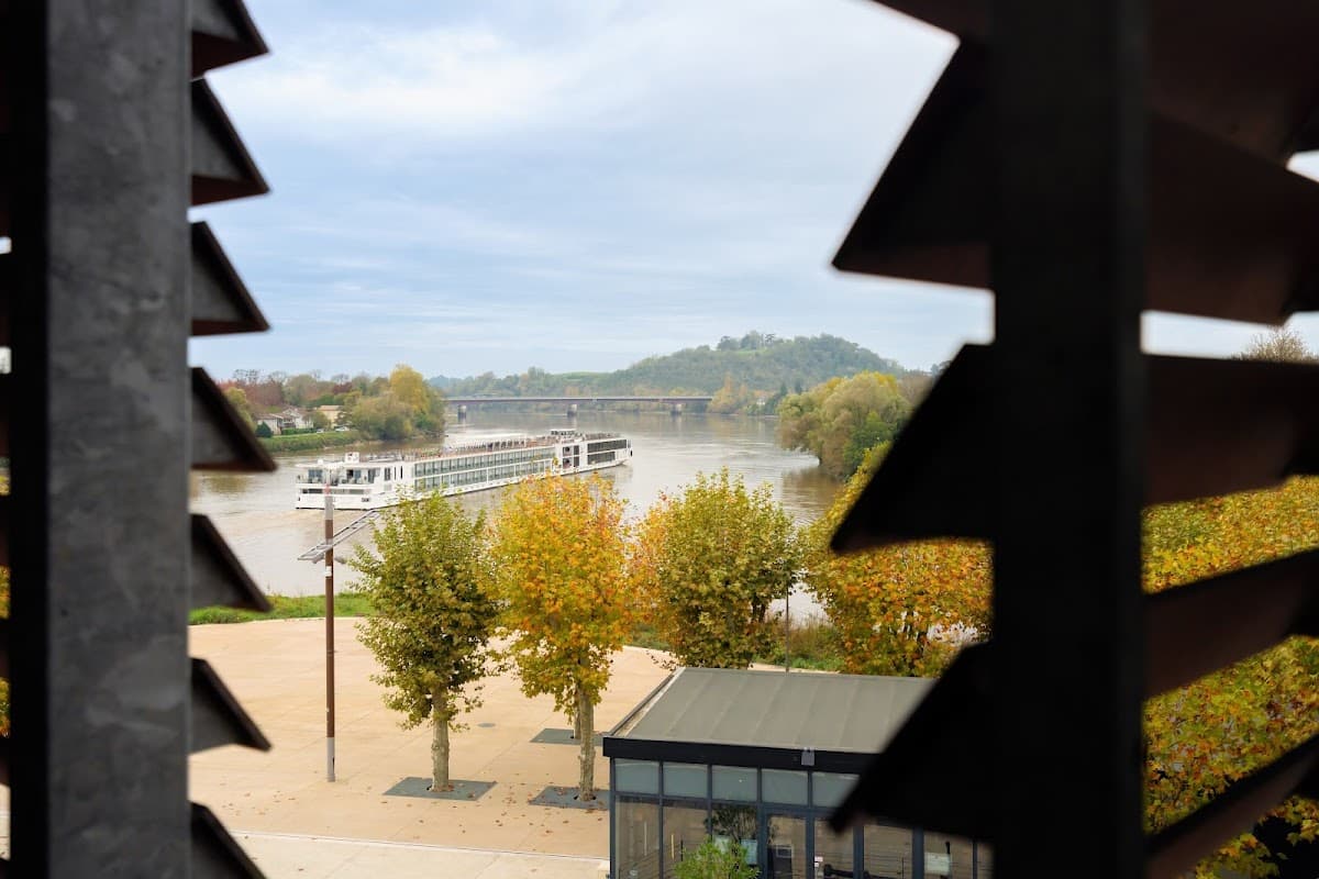 Hôtel Mercure Libourne Saint Emilion — destination wedding venue in 33500 Libourne, France