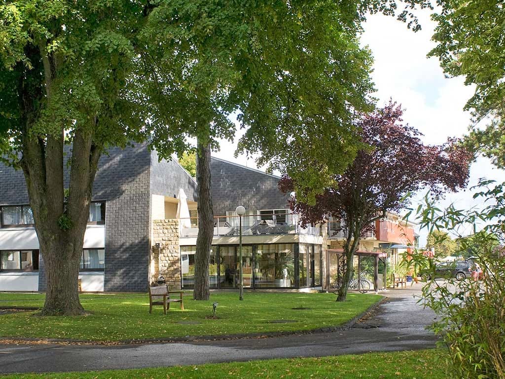 Hôtel Mercure Mont Saint-Michel: destination wedding venue in 50170 Le Mont-Saint-Michel, France