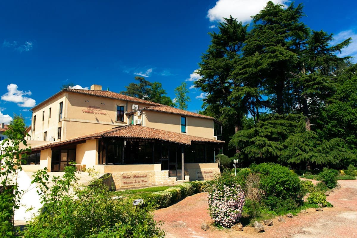 Hôtel Restaurant Du Château De La Tour: destination wedding venue in 33410 Béguey, France