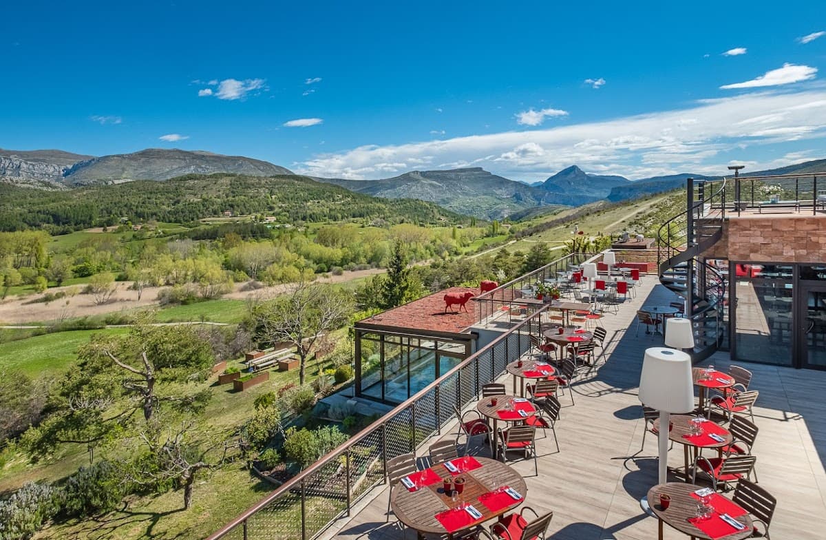 Hôtel & Spa des Gorges du Verdon: destination wedding venue in 04120 La Palud-sur-Verdon, France