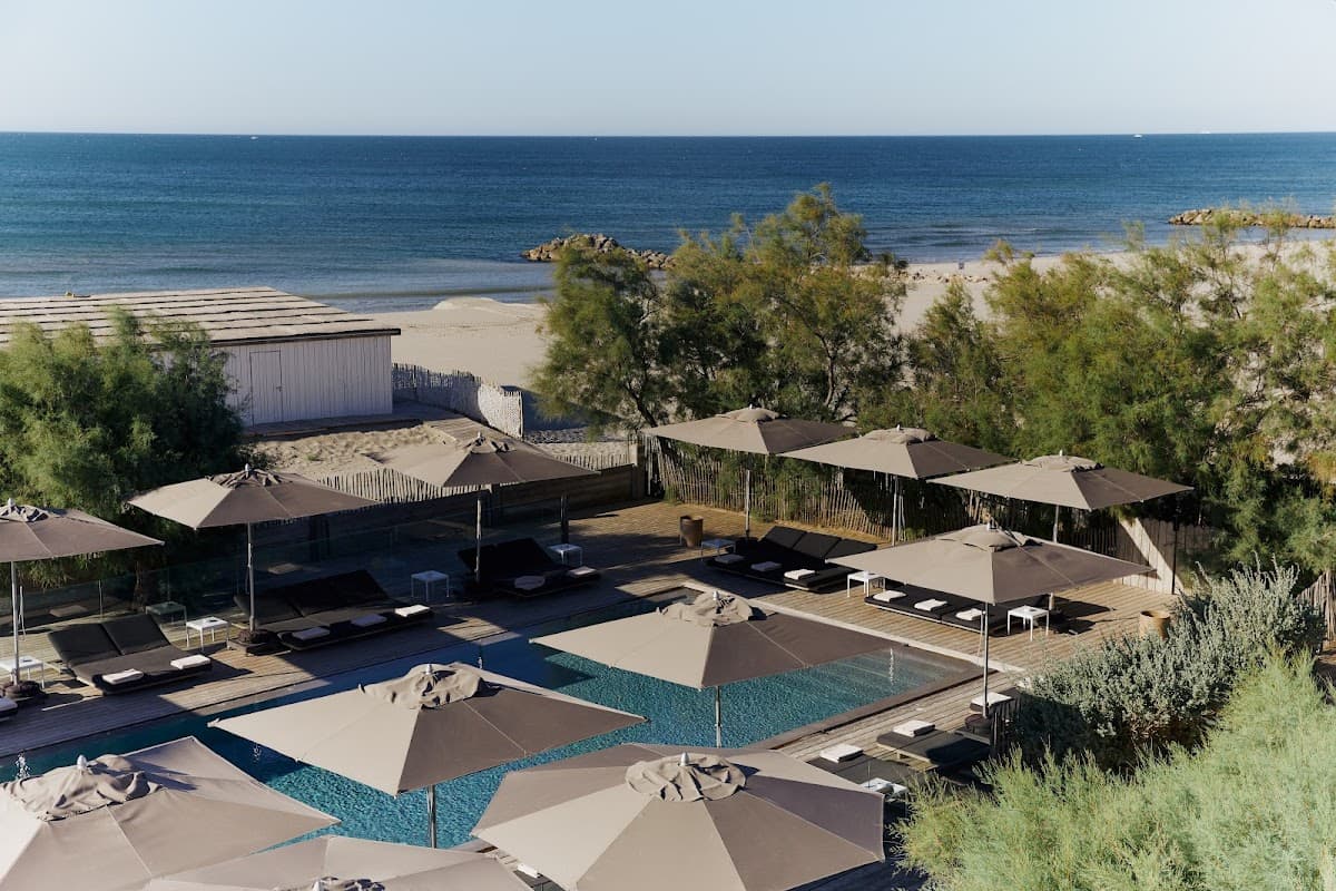 Hôtel Spa Plage Palace: destination wedding venue in 34250 Palavas-les-Flots, France