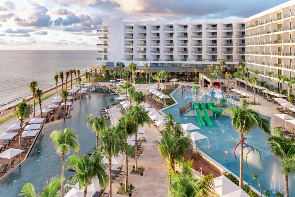 Hilton Cancun, an All-Inclusive Resort — destination wedding venue in Q.R., Mexico