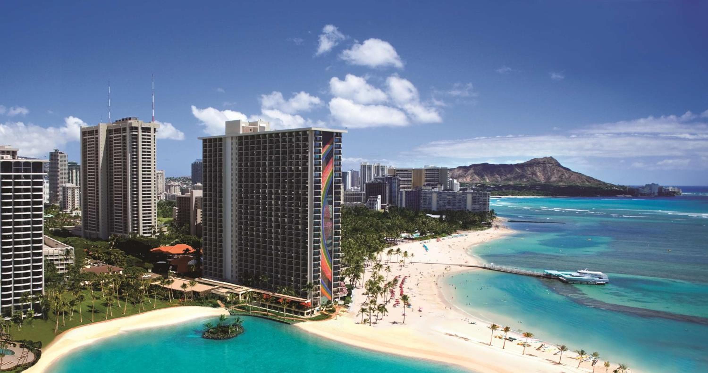 Hilton Hawaiian Village Waikiki Beach Resort, wedding venue in Honolulu, United States