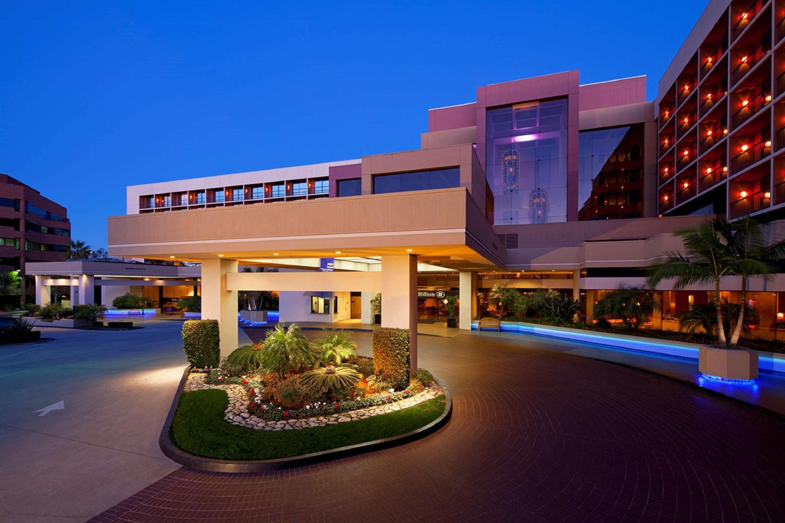 Hilton Orange County/Costa Mesa, wedding venue in Costa Mesa, United States