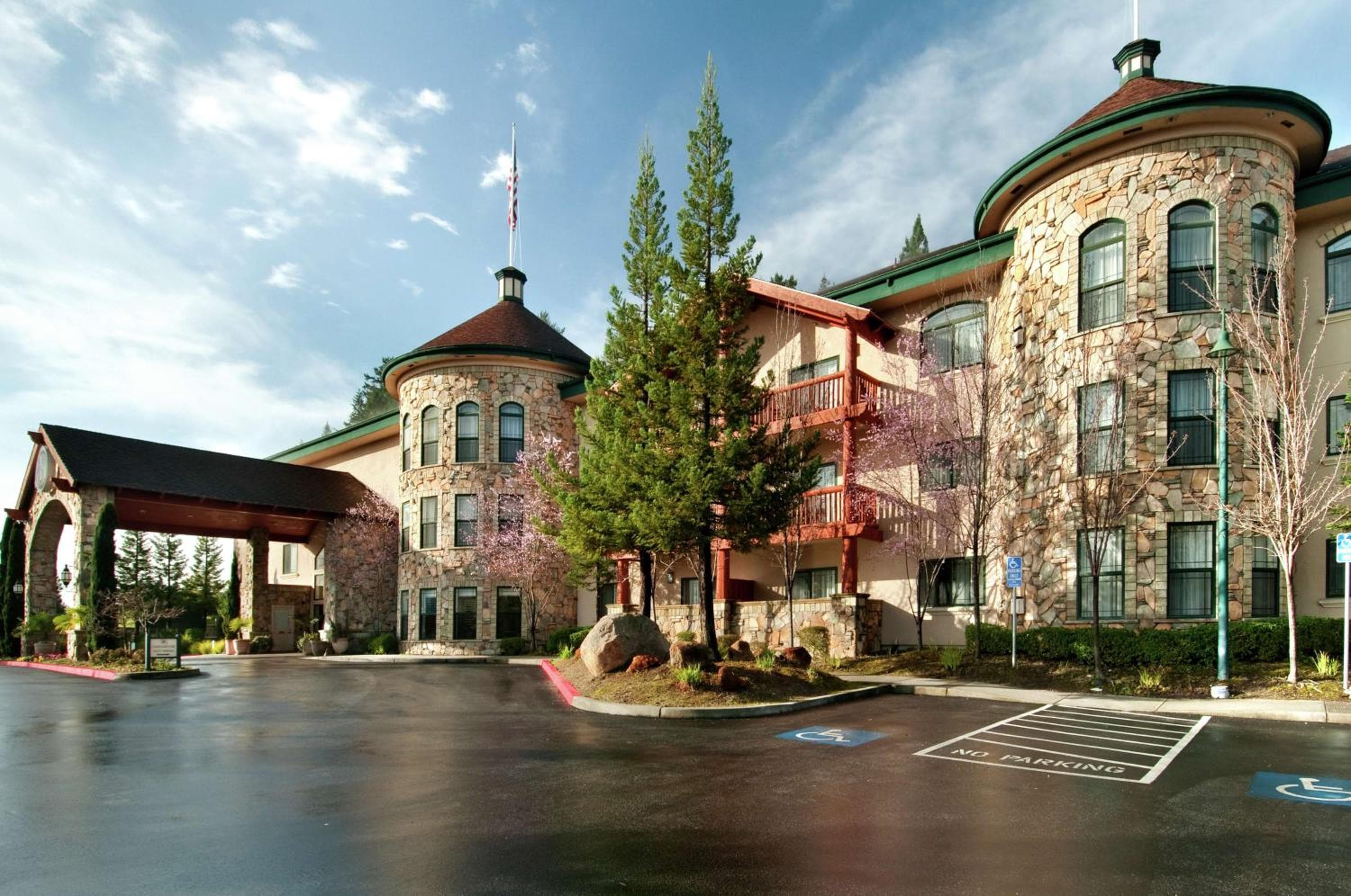 Hilton Santa Cruz Scotts Valley, wedding venue in Santa Cruz, United States
