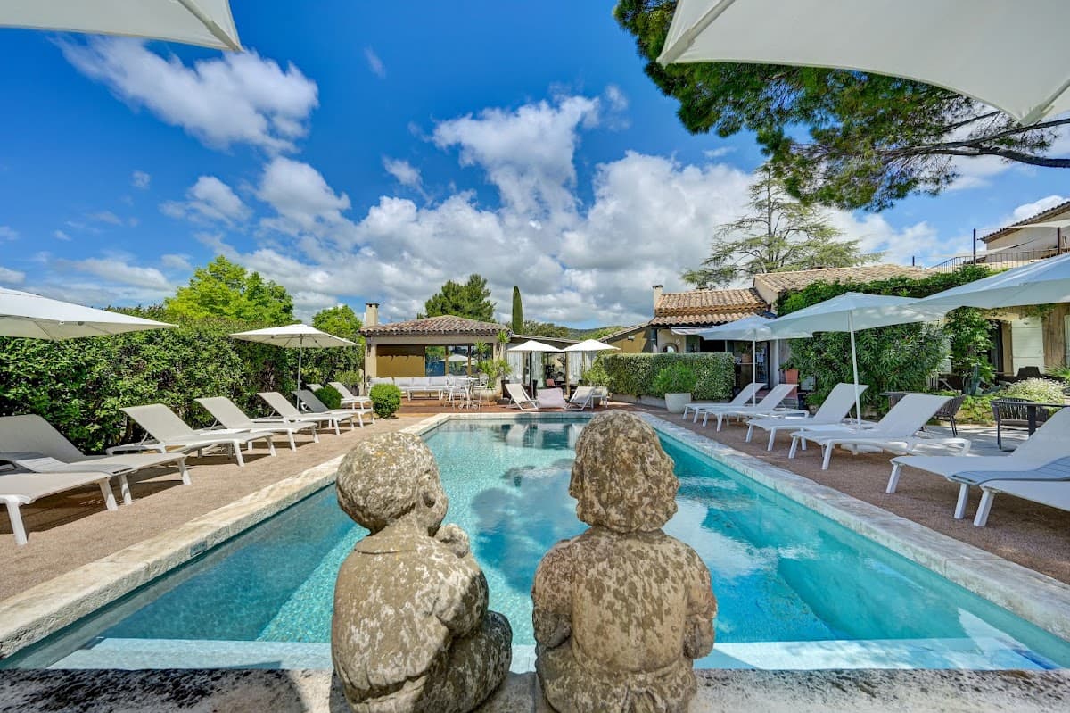 Hotel Bastide & SPA de Lourmarin: destination wedding venue in 84160 Lourmarin, France