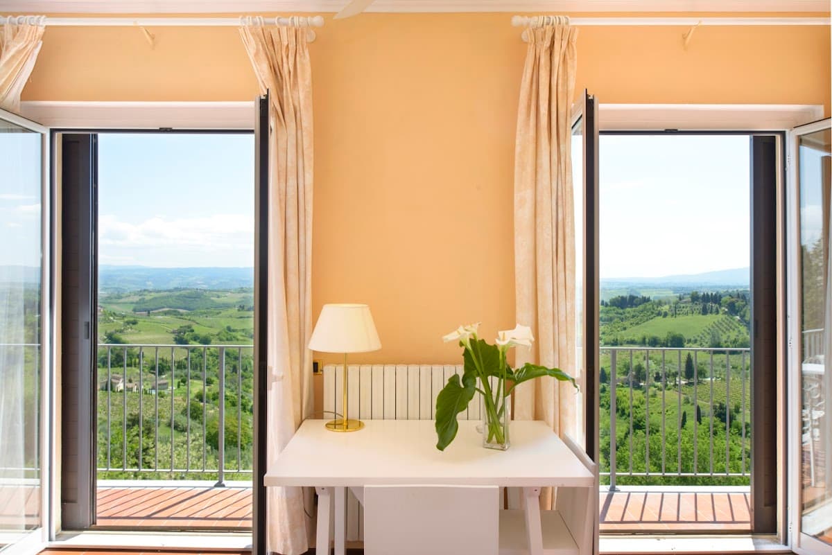 Hotel Bel Soggiorno: destination wedding venue in 53037 San Gimignano SI, Italy