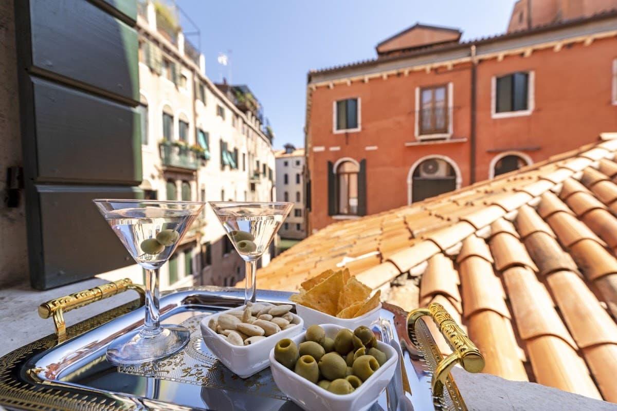 Hotel Bella Venezia: destination wedding venue in 30124 Venezia VE, Italy
