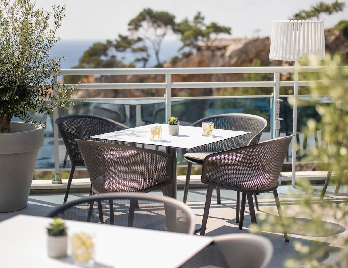 Hotel Bellevue Dubrovnik — destination wedding venue in Dubrovnik, Croatia