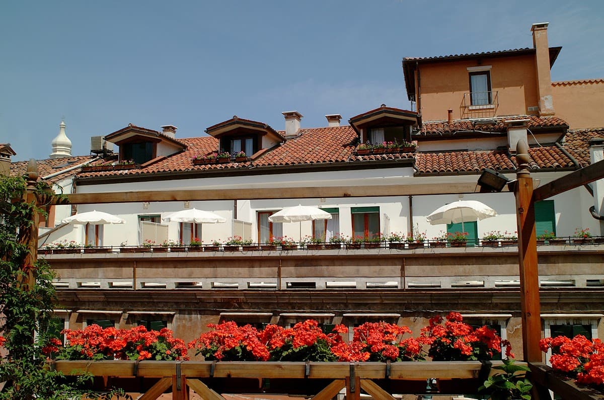 Hotel Bisanzio: destination wedding venue in 30122 Venezia VE, Italy