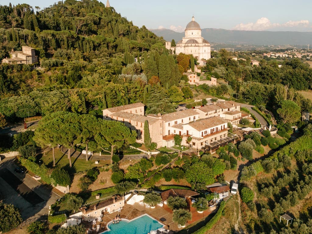 Hotel Bramante Todi: destination wedding venue in 06059 Todi PG, Italy