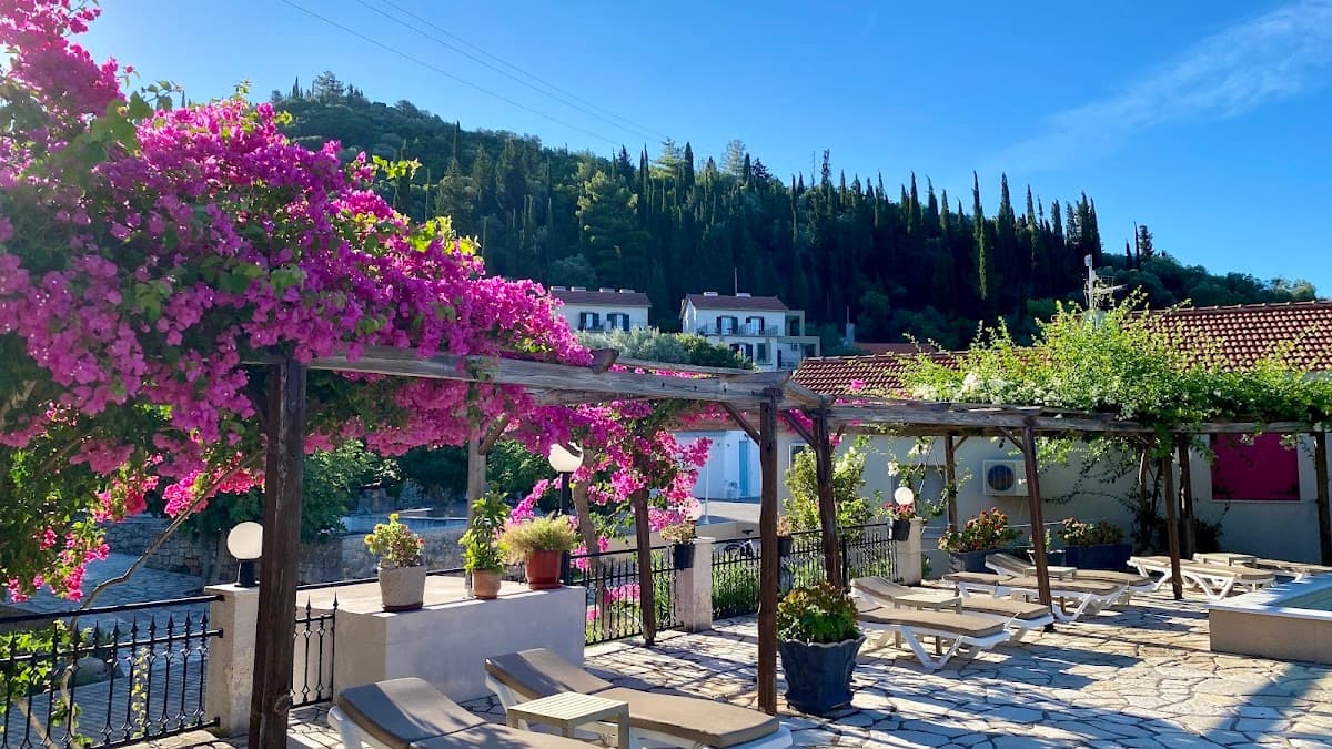 Hotel Captain Yiannis: destination wedding venue in Vathy 283 00, Greece