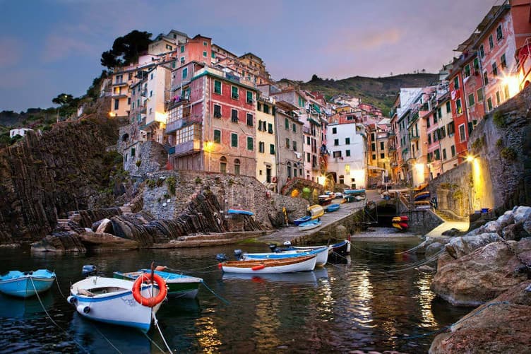 Hotel Carla - Levanto - Hotel near the Cinque Terre — destination wedding venue in 19015 Levanto SP, Italy
