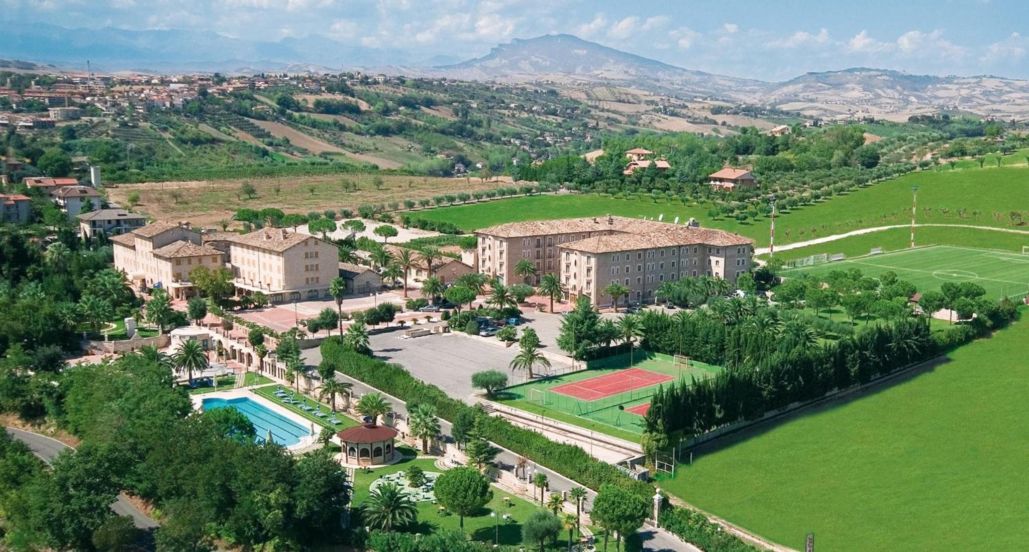 Hotel Casale, wedding venue in Colli del Tronto, Italy