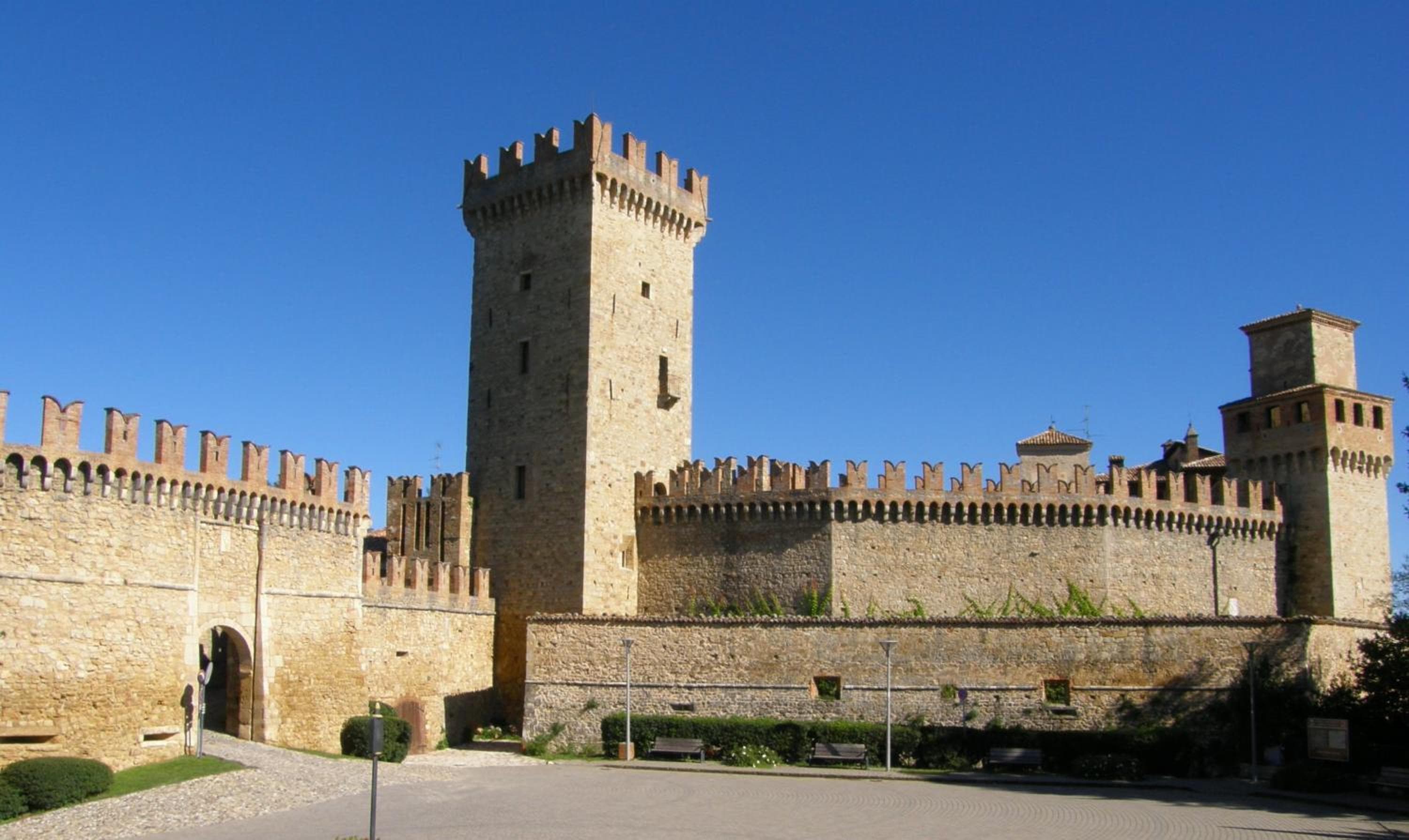 Hotel Castello Di Vigoleno, wedding venue in Vigoleno, Italy