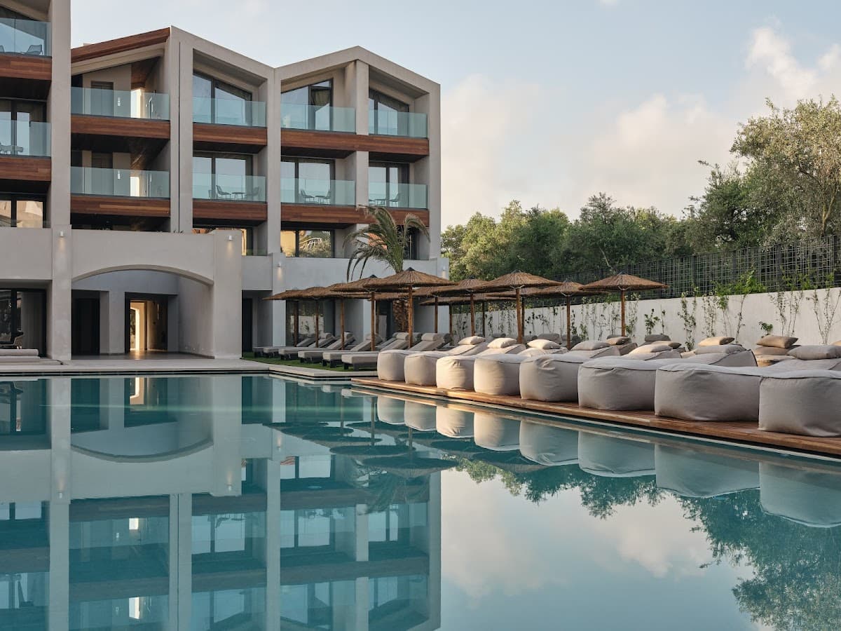 Hotel Contessina: destination wedding venue in Planos-Tsilivi 291 00, Greece