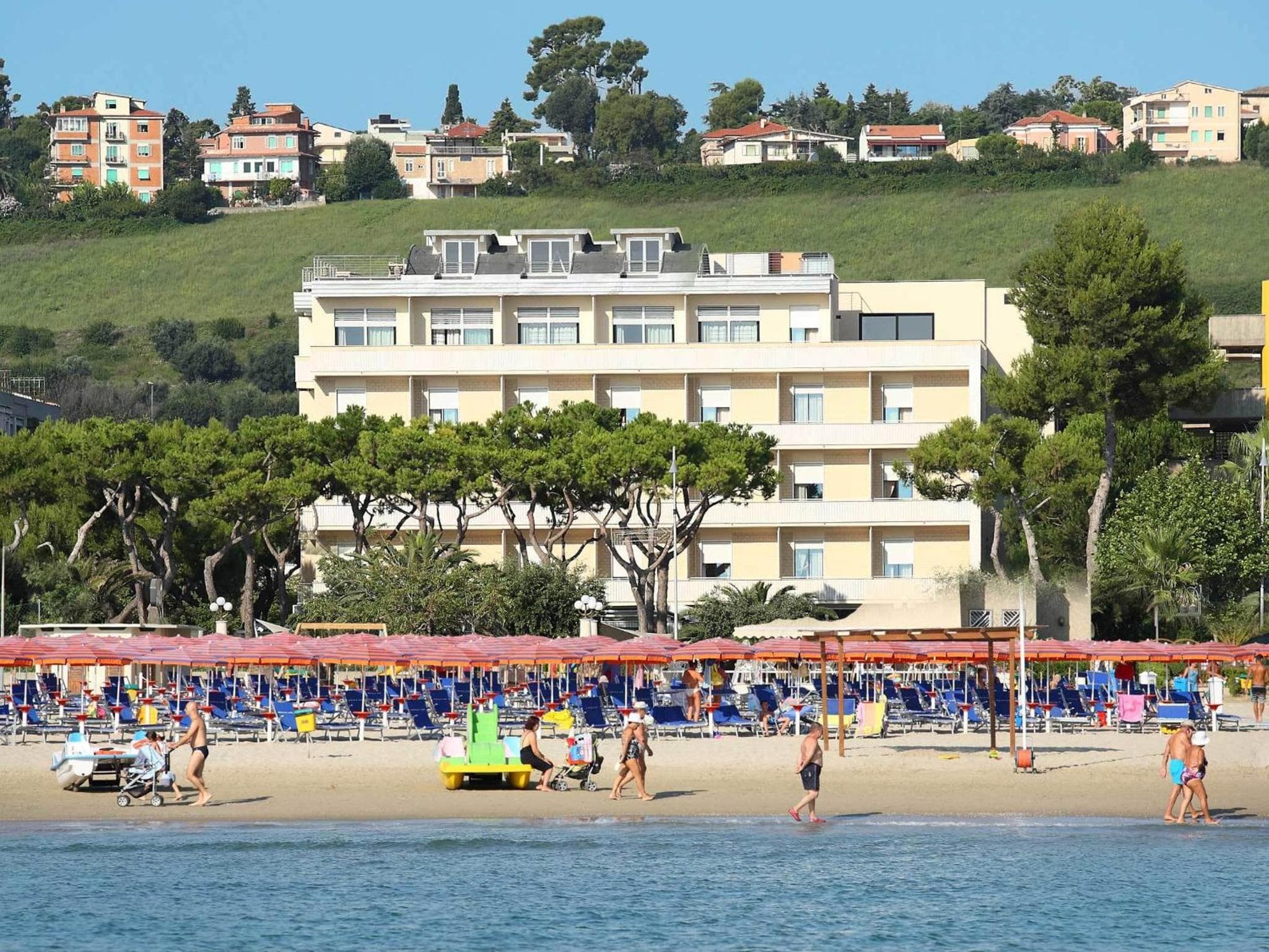 Hotel Cristallo, wedding venue in Giulianova, Italy