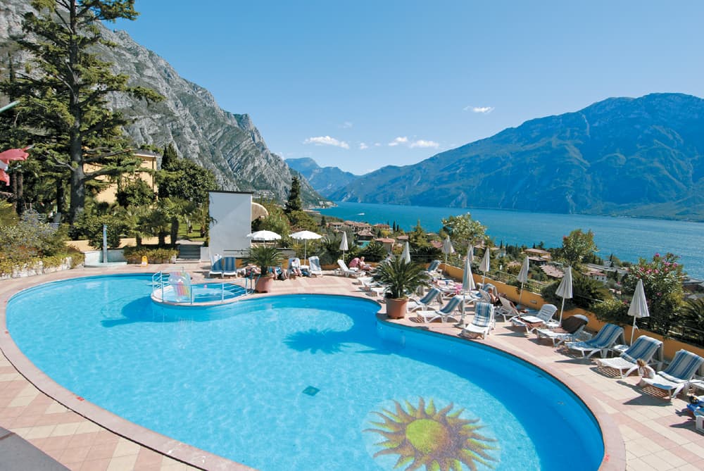 Hotel Cristina: destination wedding venue in 25010 Limone Sul Garda BS, Italy