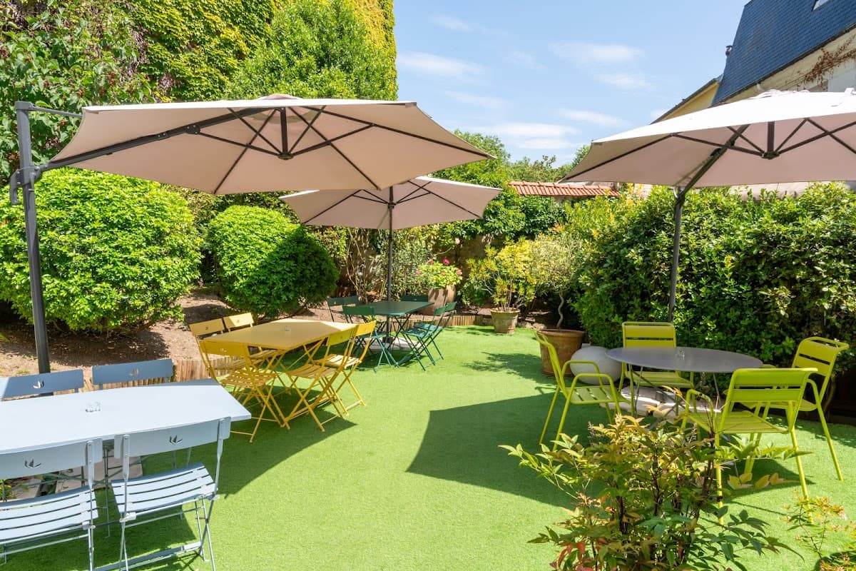 Hotel Du Jeu De Paume: destination wedding venue in 78000 Versailles, France