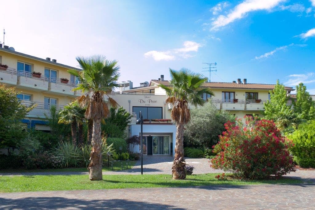 Hotel du Parc Sirmione: destination wedding venue in 25019 Sirmione BS, Italy