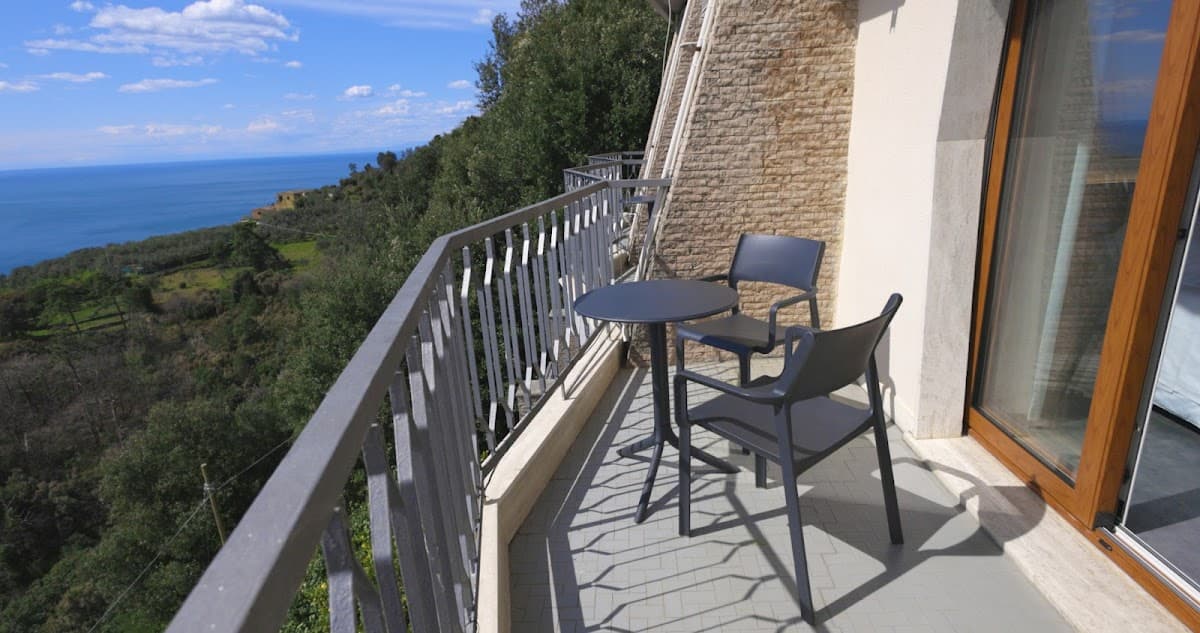 Hotel Due Gemelli: destination wedding venue in 19017 Riomaggiore SP, Italy