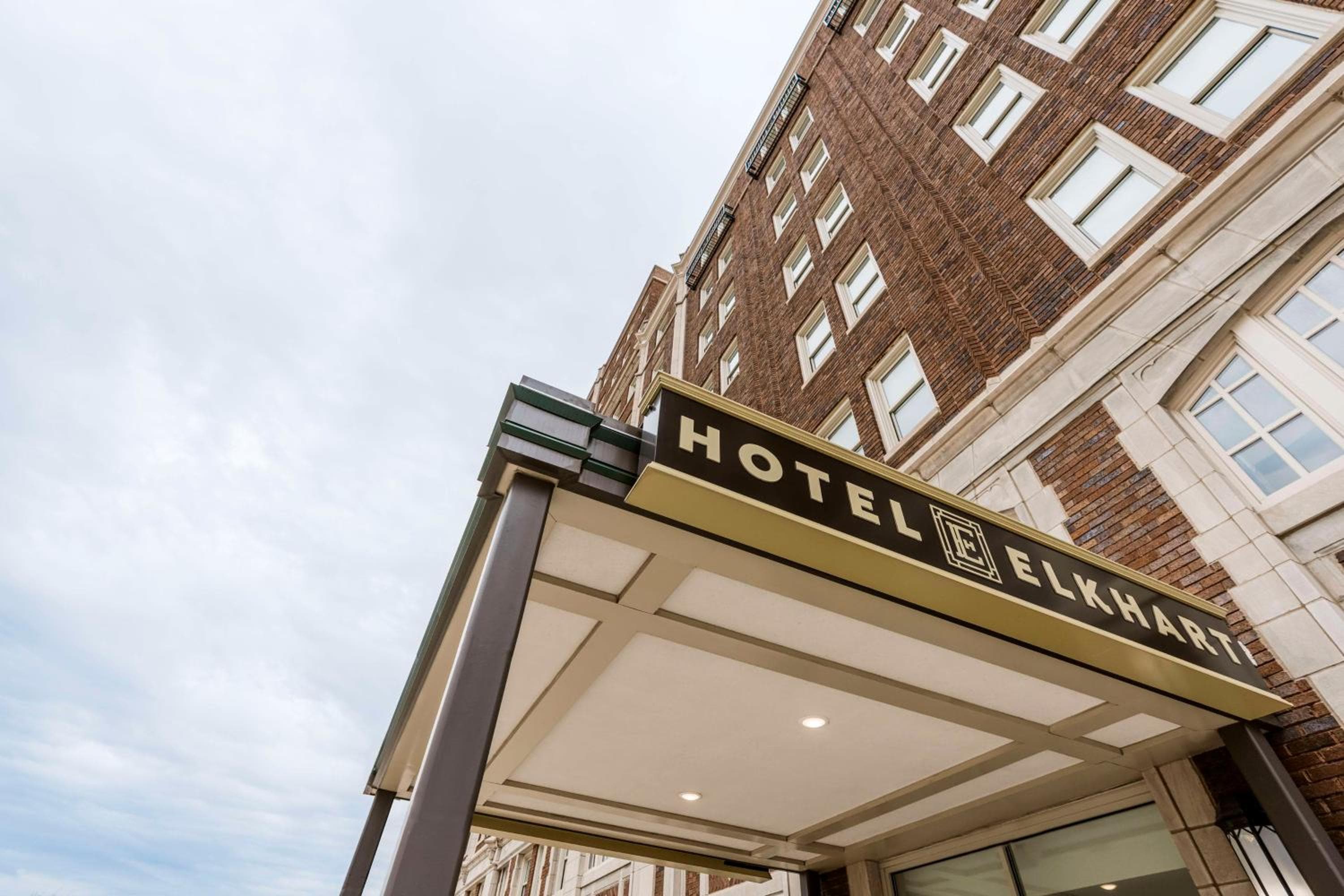Hotel Elkhart, Tapestry Collection By Hilton, wedding venue in Elkhart, United States