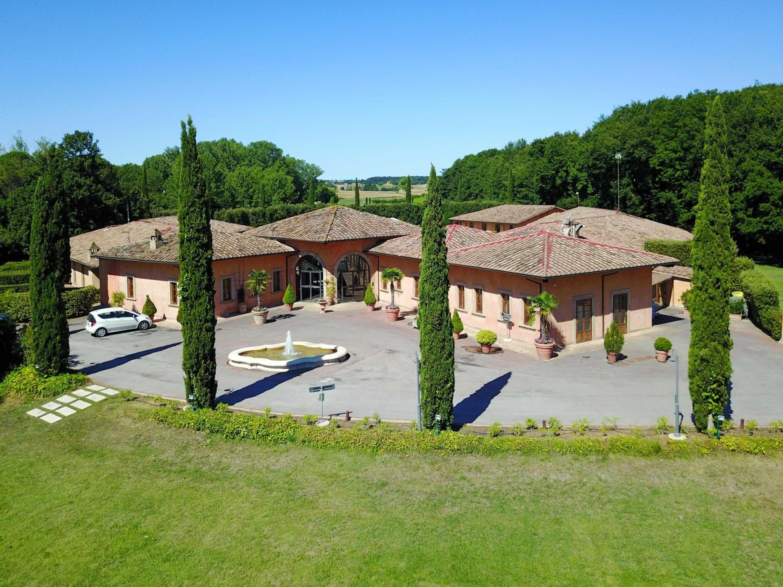 Hotel Il Piccolo Castello, wedding venue in 53035 Monteriggioni SI, Italy