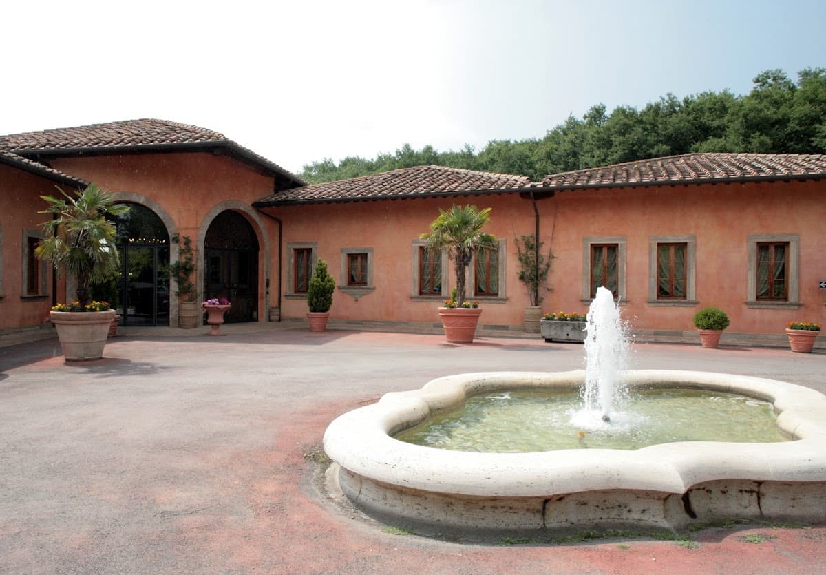 Hotel Il Piccolo Castello — destination wedding venue in 53035 Monteriggioni SI, Italy