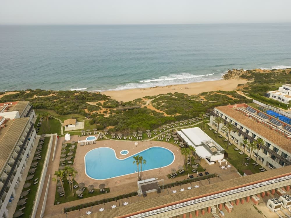 Hotel ILUNION Calas De Conil, wedding venue in Conil de la Frontera, Spain
