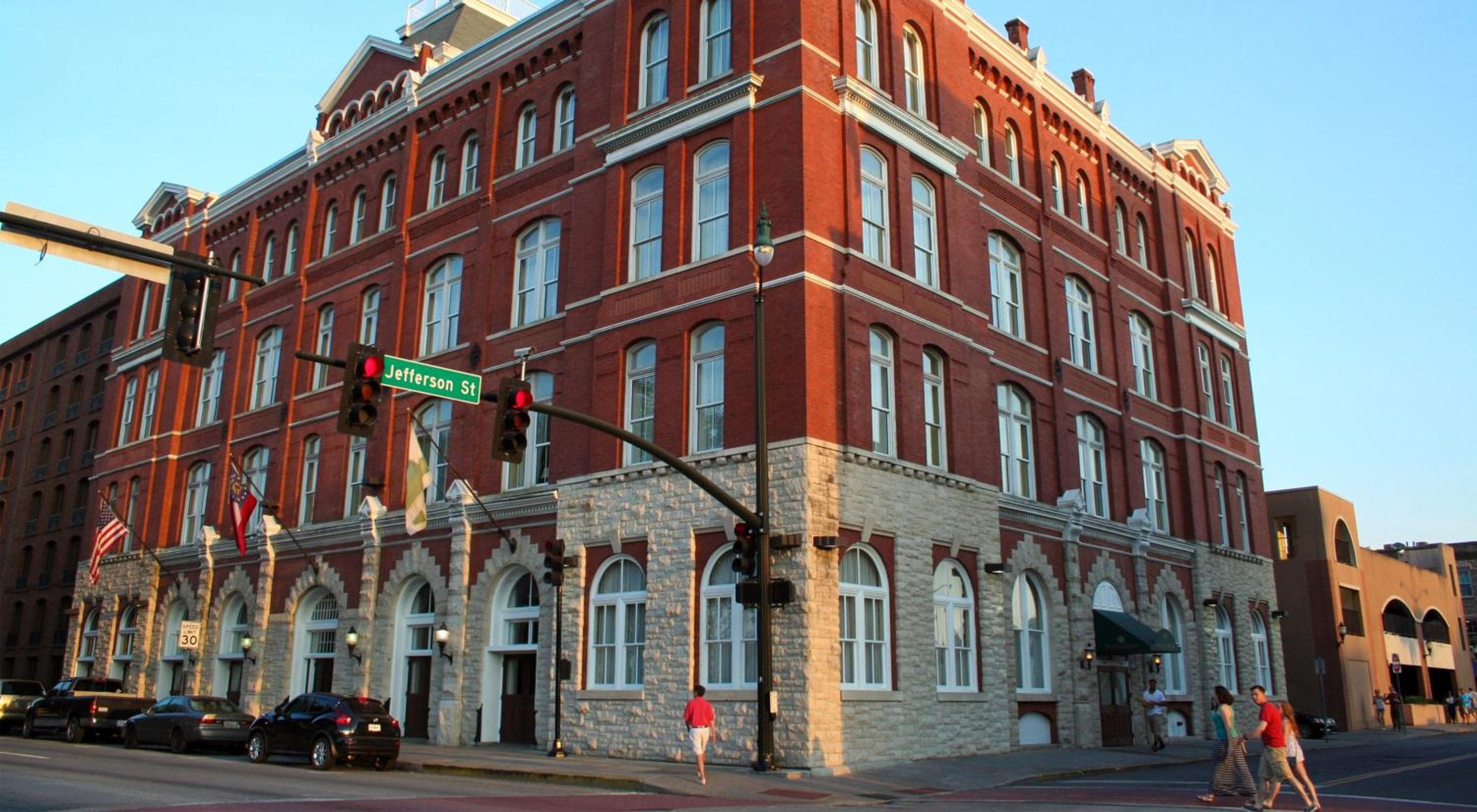 Hotel Indigo Savannah Historic District by IHG, wedding venue in Savannah, United States