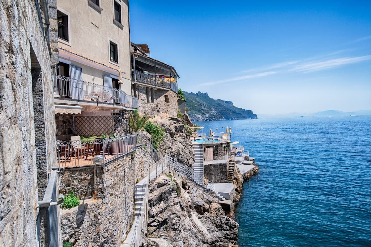 Hotel Marmorata — destination wedding venue in 84010 Marmorata SA, Italy