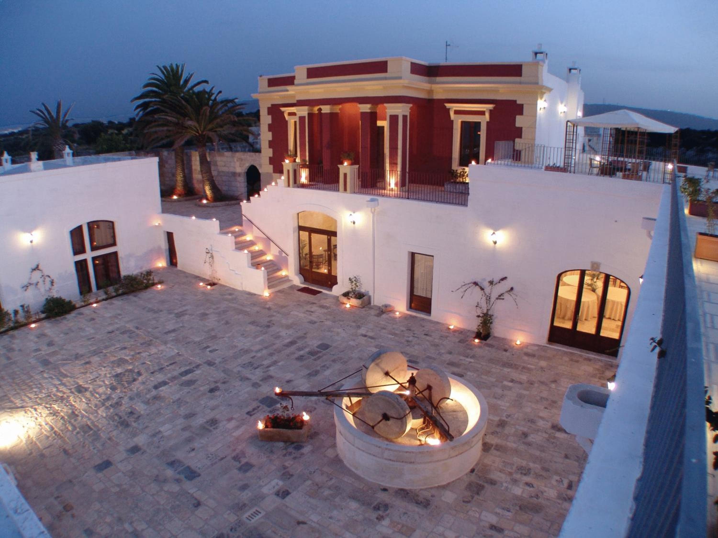 Hotel Masseria Fortificata Donnaloia, wedding venue in Monopoli, Italy