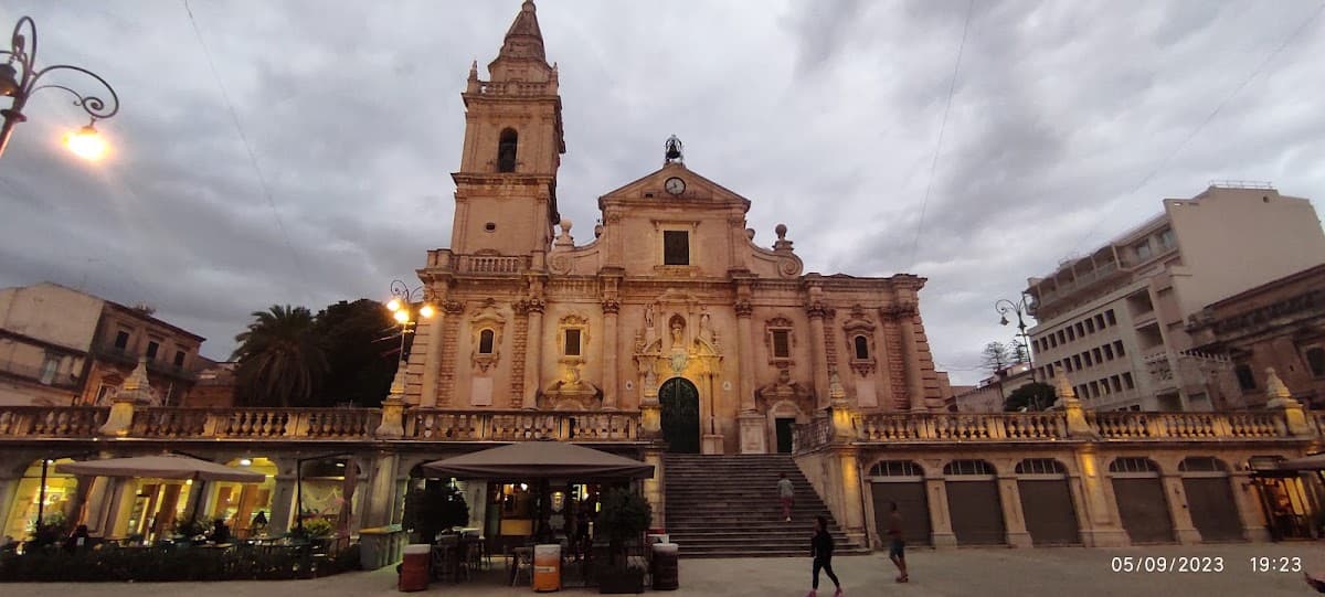 Hotel Mediterraneo Palace — destination wedding venue in 97100 Ragusa RG, Italy