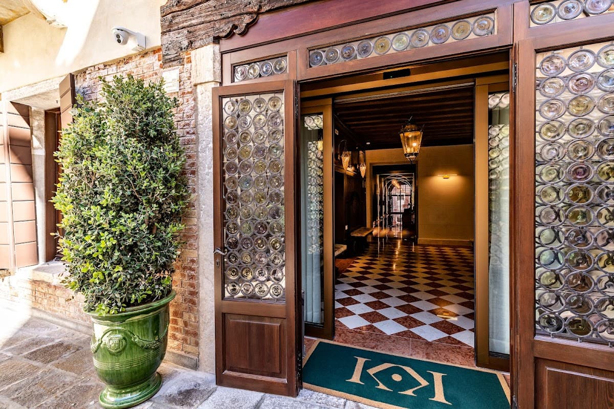Hotel Palazzo Keller: destination wedding venue in 30124 Venezia VE, Italy