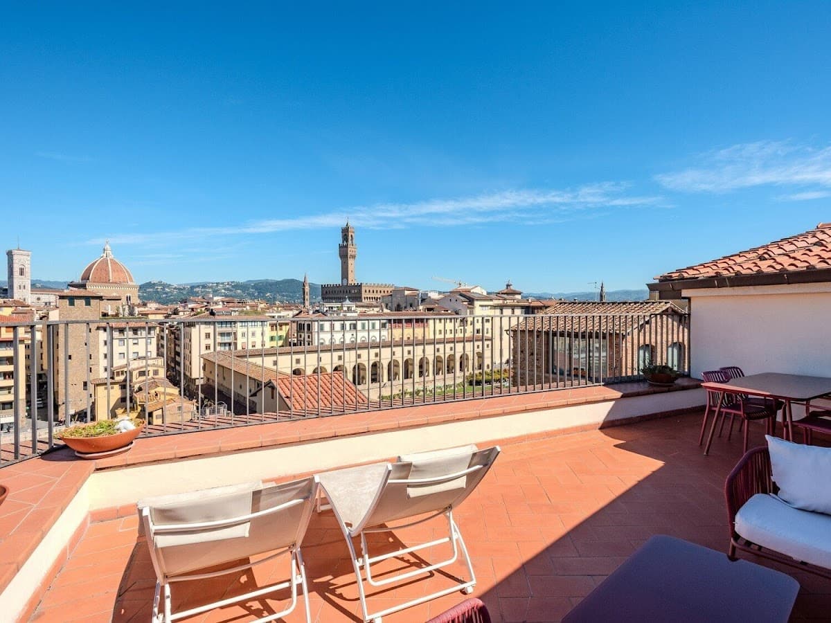 Hotel Pitti Palace al Ponte Vecchio: destination wedding venue in 50125 Firenze FI, Italy