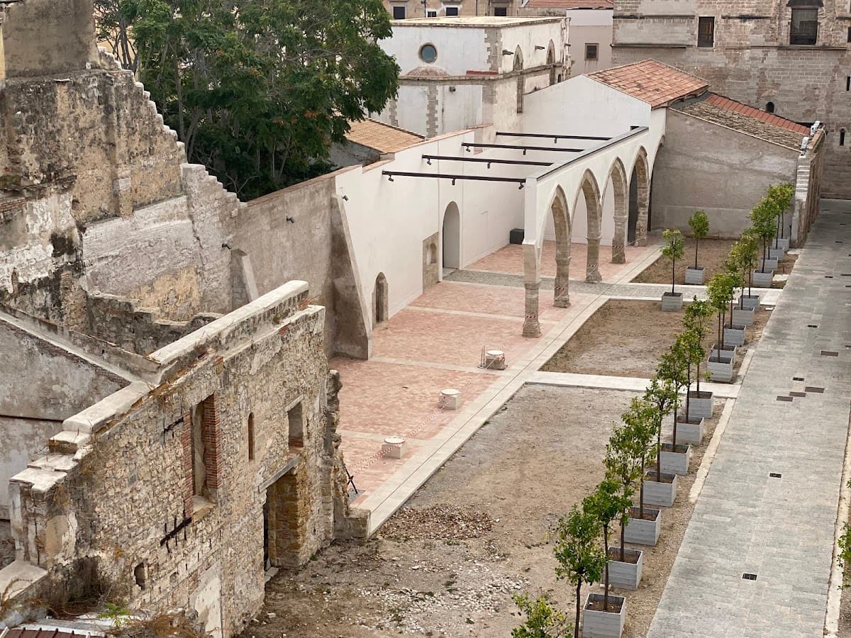 Hotel Porta Felice — destination wedding venue in 90133 Palermo PA, Italy