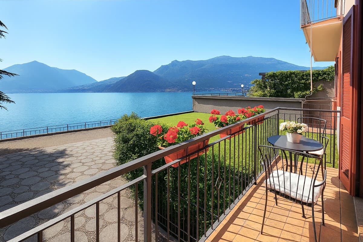 Hotel Restaurant Meridiana: destination wedding venue in 23822 Bellano LC, Italy