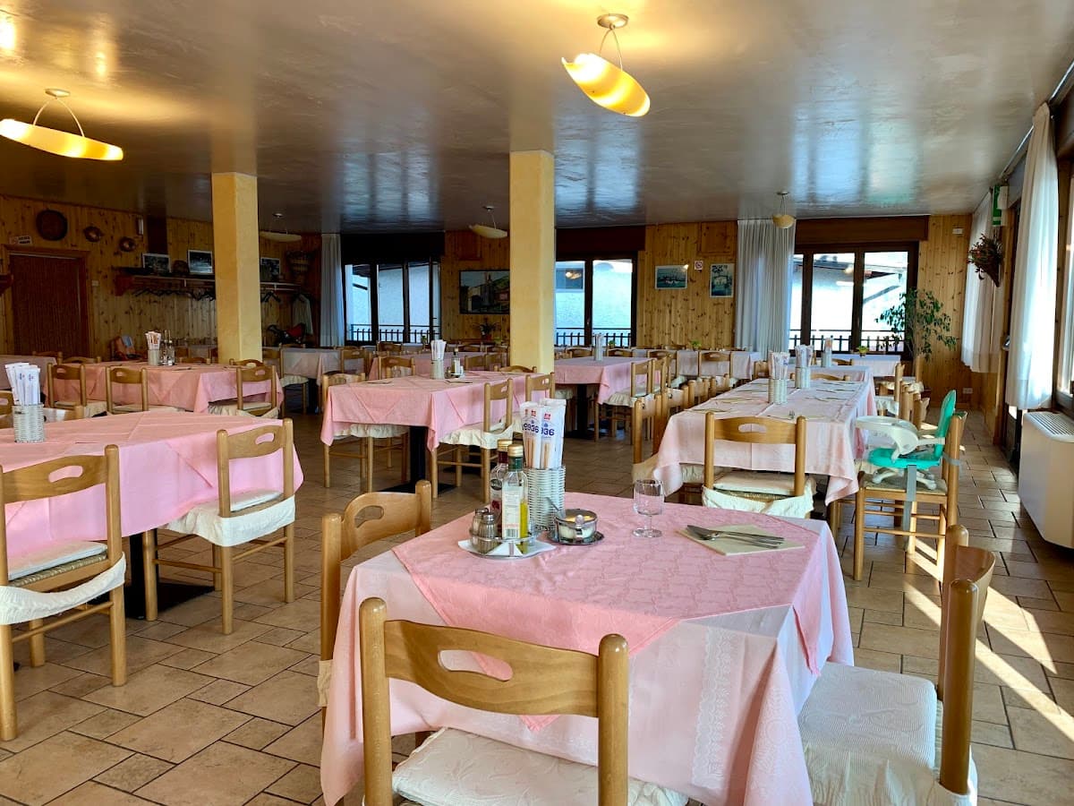 Hotel Ristorante Baraglia: destination wedding venue in 23010 Mello SO, Italy