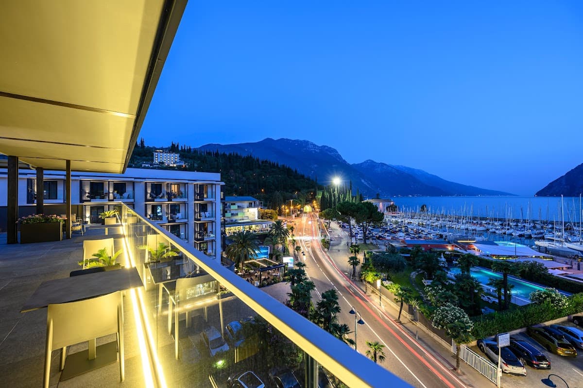 Hotel Riviera: destination wedding venue in 38066 Riva del Garda TN, Italy