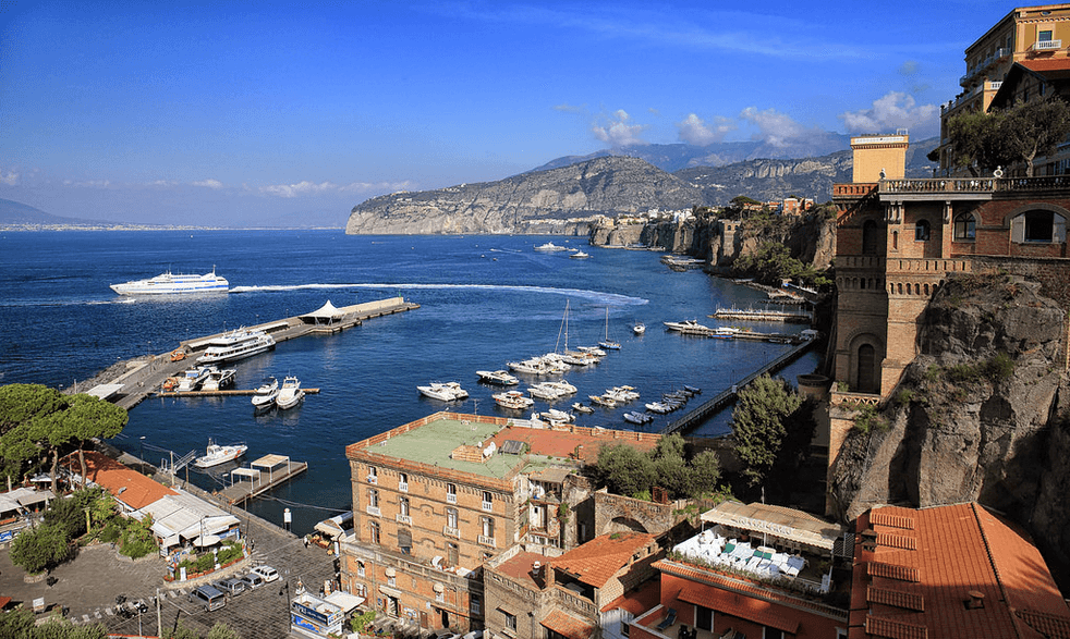Hotel Rivoli Sorrento: destination wedding venue in 80067 Sorrento NA, Italy