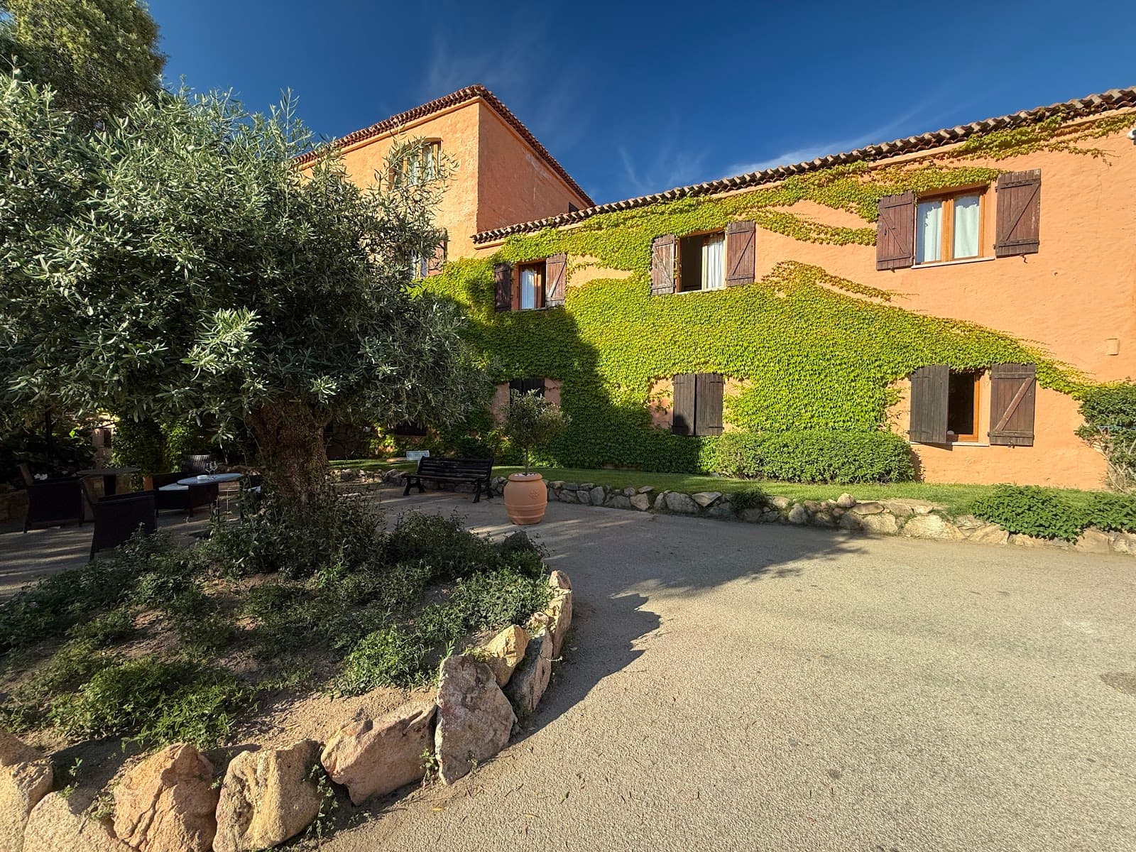 Hotel Rocce Sarde, wedding venue in San Pantaleo, Olbia, Italy