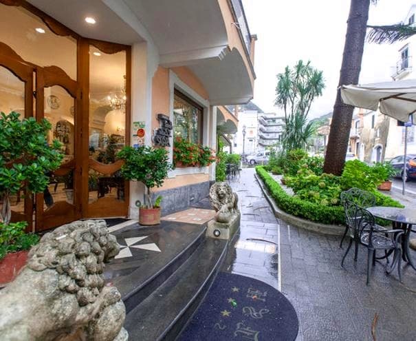 Hotel Santa Lucia: destination wedding venue in 84010 Minori SA, Italy