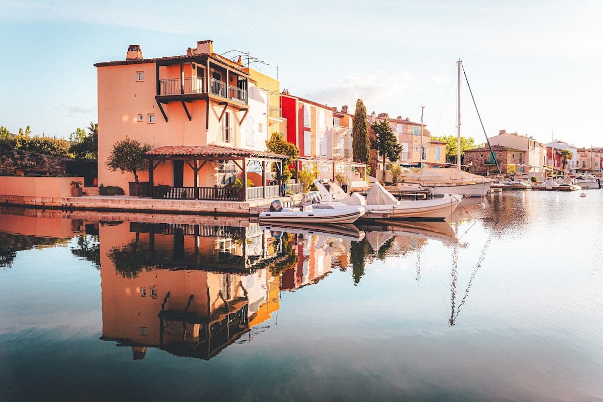 Hotel Suffren - Port Grimaud: destination wedding venue in 83310 Grimaud, France