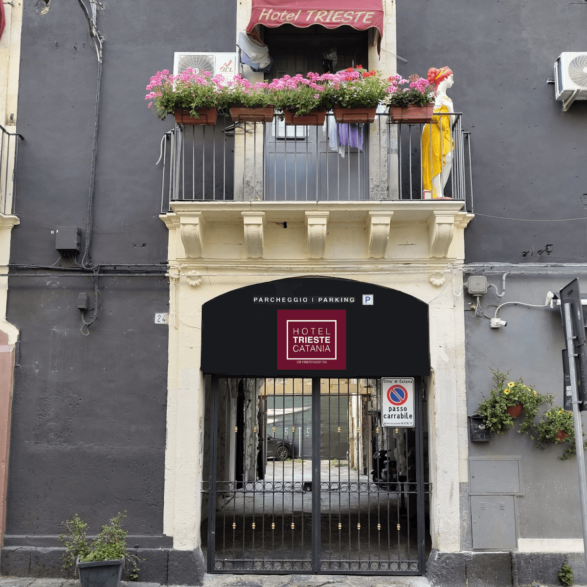 Hotel Trieste Catania — destination wedding venue in 95131 Catania CT, Italy